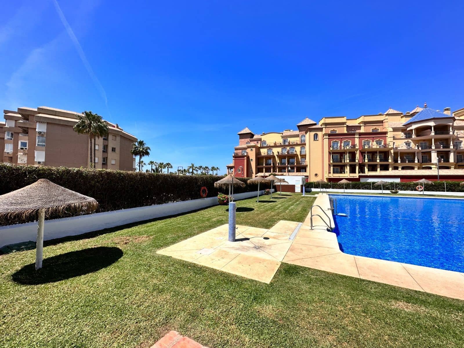 2 soverom Penthouse til salgs i Torrox-Costa med svømmebasseng - € 435 000 (Ref: 6266839)