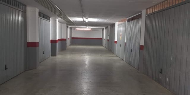 Garage for rent in Urbanización Santa Rosa, Torrox - € 180 (Ref: 7035869)