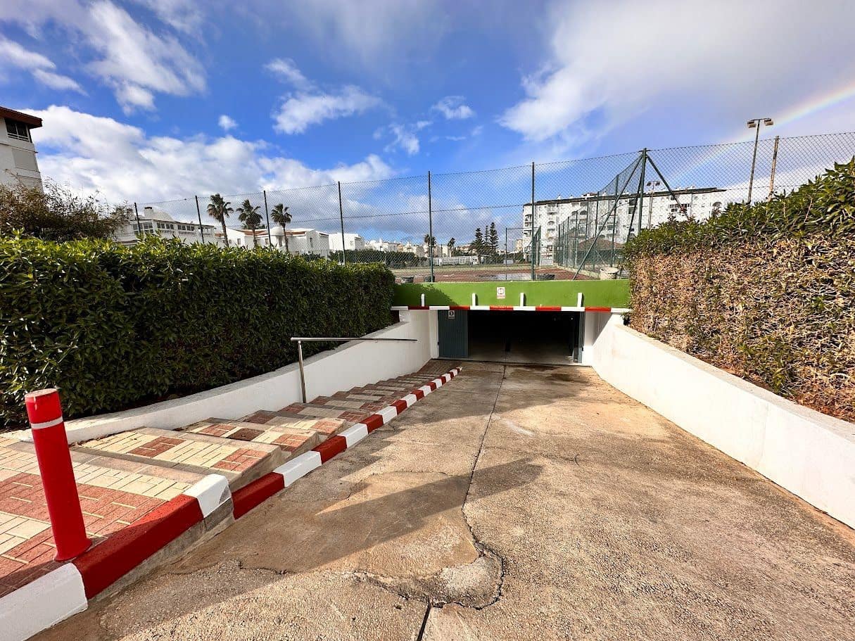 Garage til leje i Torrox-Costa - € 150 (Ref: 7149640)