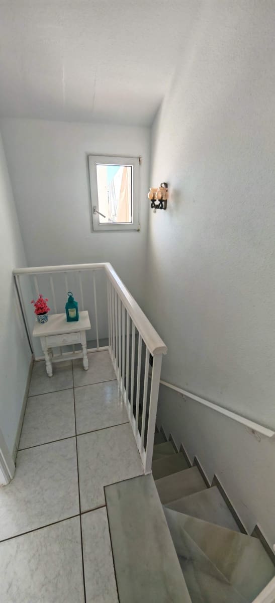 2 slaapkamer Huis voor vakantieverhuur in Torrox-Costa met zwembad - € 850 (Ref: 7274662)