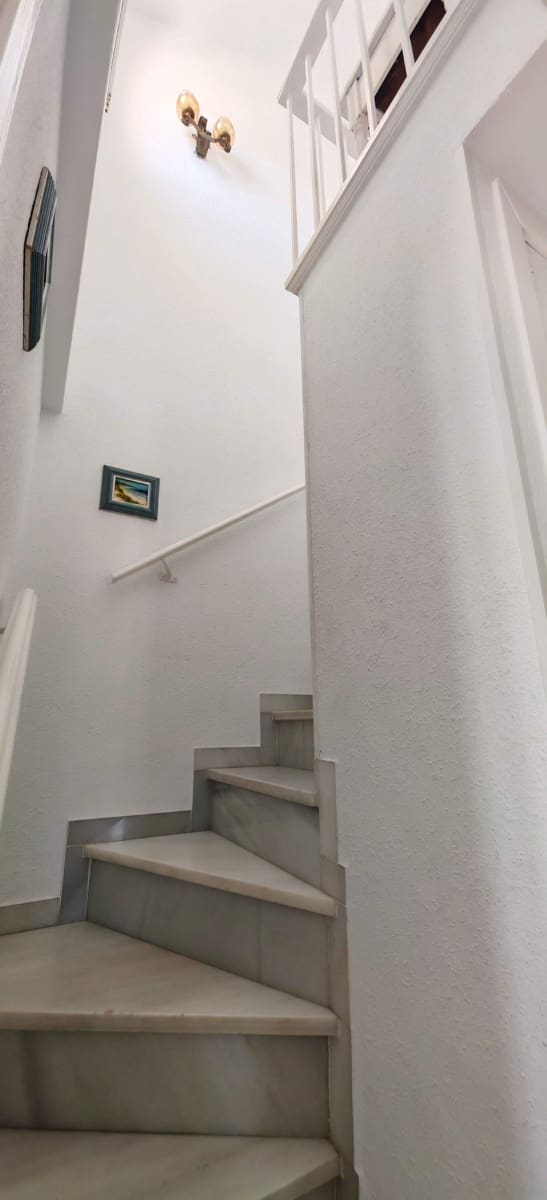 2 slaapkamer Huis voor vakantieverhuur in Torrox-Costa met zwembad - € 850 (Ref: 7274662)