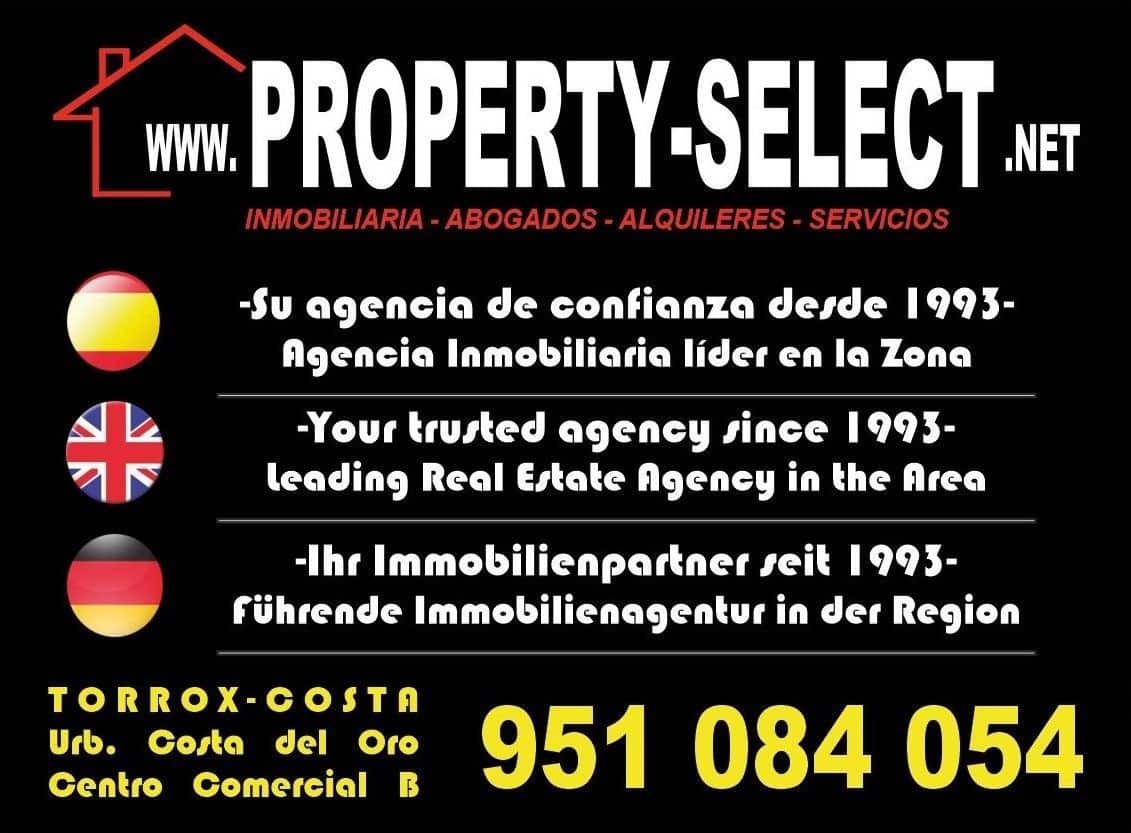 3 sypialnia Dom blizniak na sprzedaż w Torrox Park z basenem garażem - 340 000 € (Ref: 7478818)