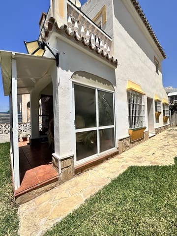 3 sovrum Semi-fristående Villa till salu i Torrox Park, Torrox med pool garage - 340 000 € (Ref: 7478818)