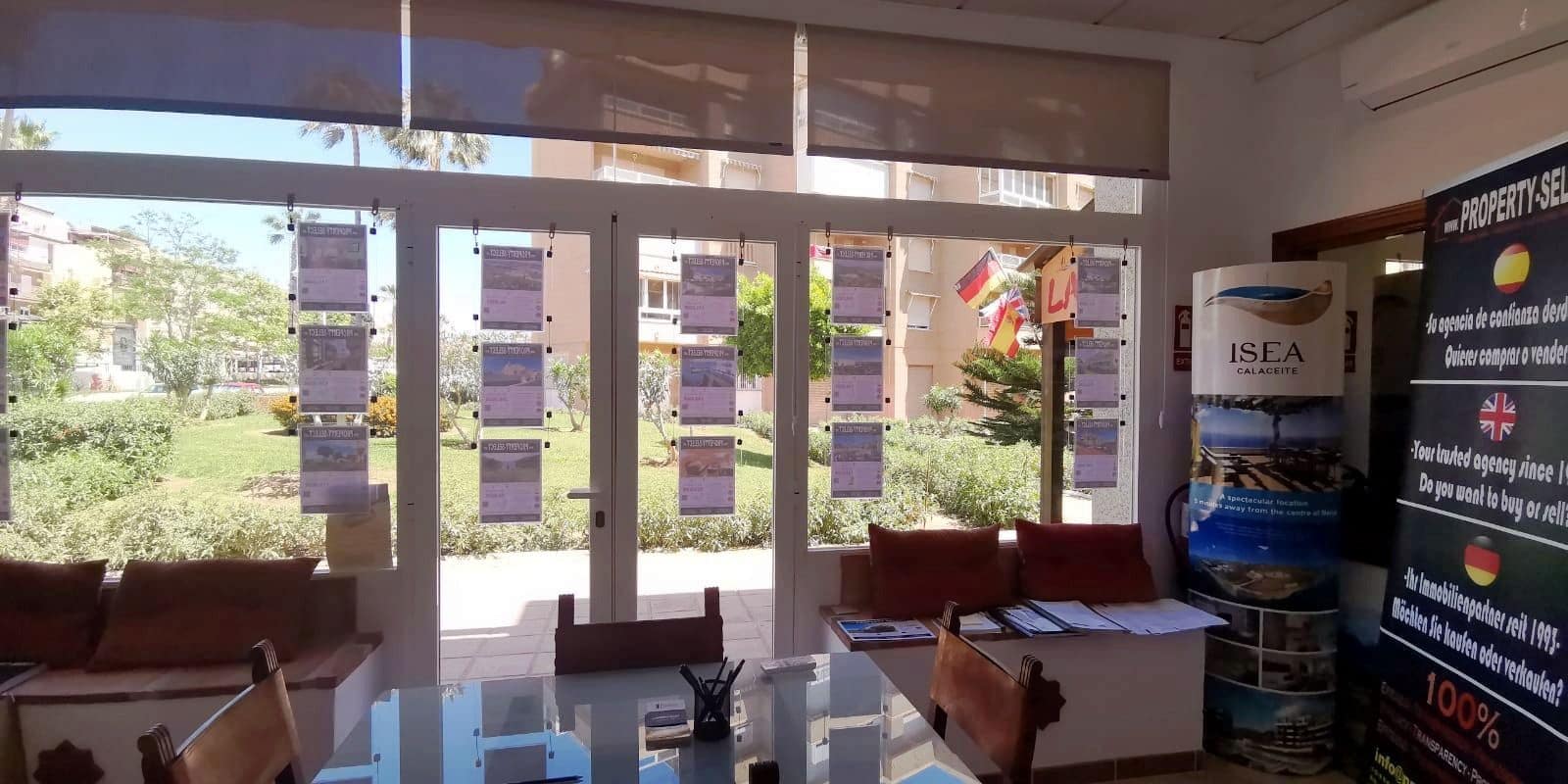 3 sypialnia Dom blizniak na sprzedaż w Torrox Park z basenem garażem - 340 000 € (Ref: 7478818)