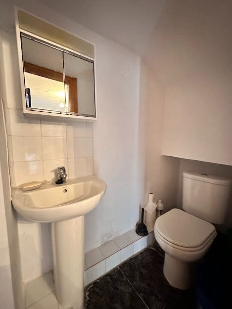 4 bedroom Townhouse for sale in Archez - € 80,000 (Ref: 7623325)