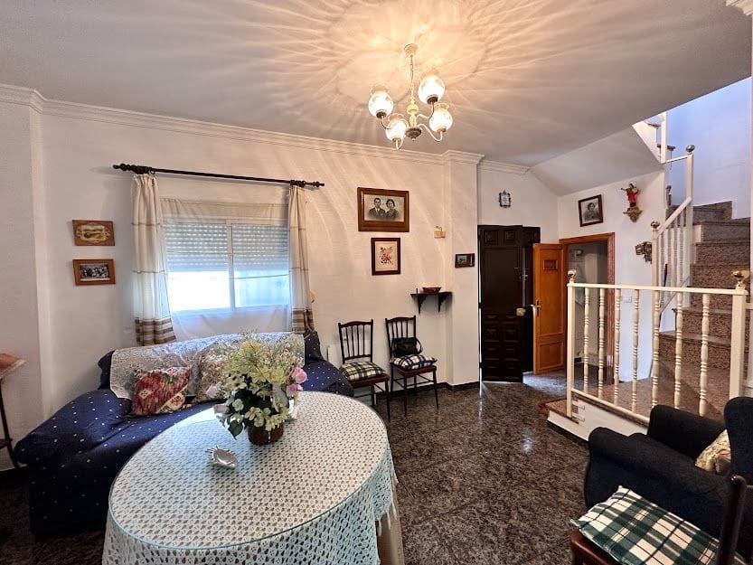 4 bedroom Townhouse for sale in Archez - € 80,000 (Ref: 7623325)