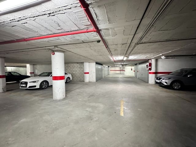 Garage til salg i Torrox-Costa, Torrox - € 25.500 (Ref: 7635950)