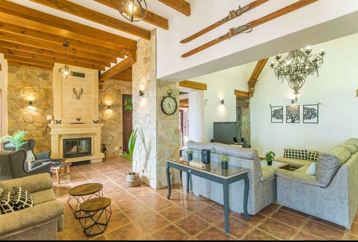 4 camera da letto Villa in vendita in Nerja con piscina garage - 680.000 € (Rif: 7647143)