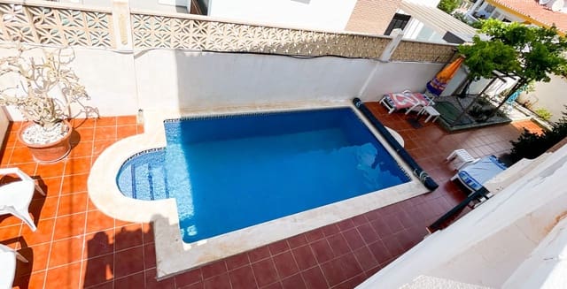 3 sypialnia Willa na sprzedaż w Torrox-Costa, Torrox z basenem - 450 000 € (Ref: 7688759)