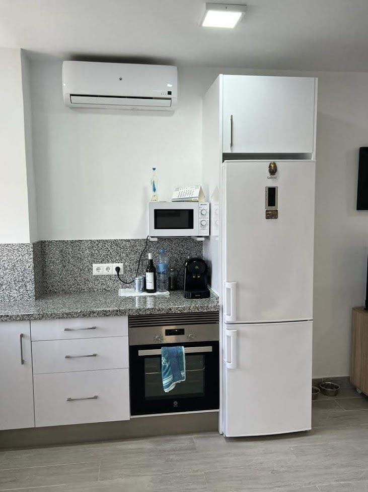 1 bedroom Apartment for rent in Torrox-Costa with pool - € 790 (Ref: 7806696)