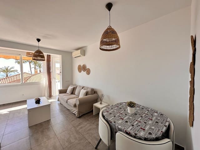 2 bedroom Apartment for holiday rental in Torrox-Costa, Torrox with pool - € 850 (Ref: 7806698)