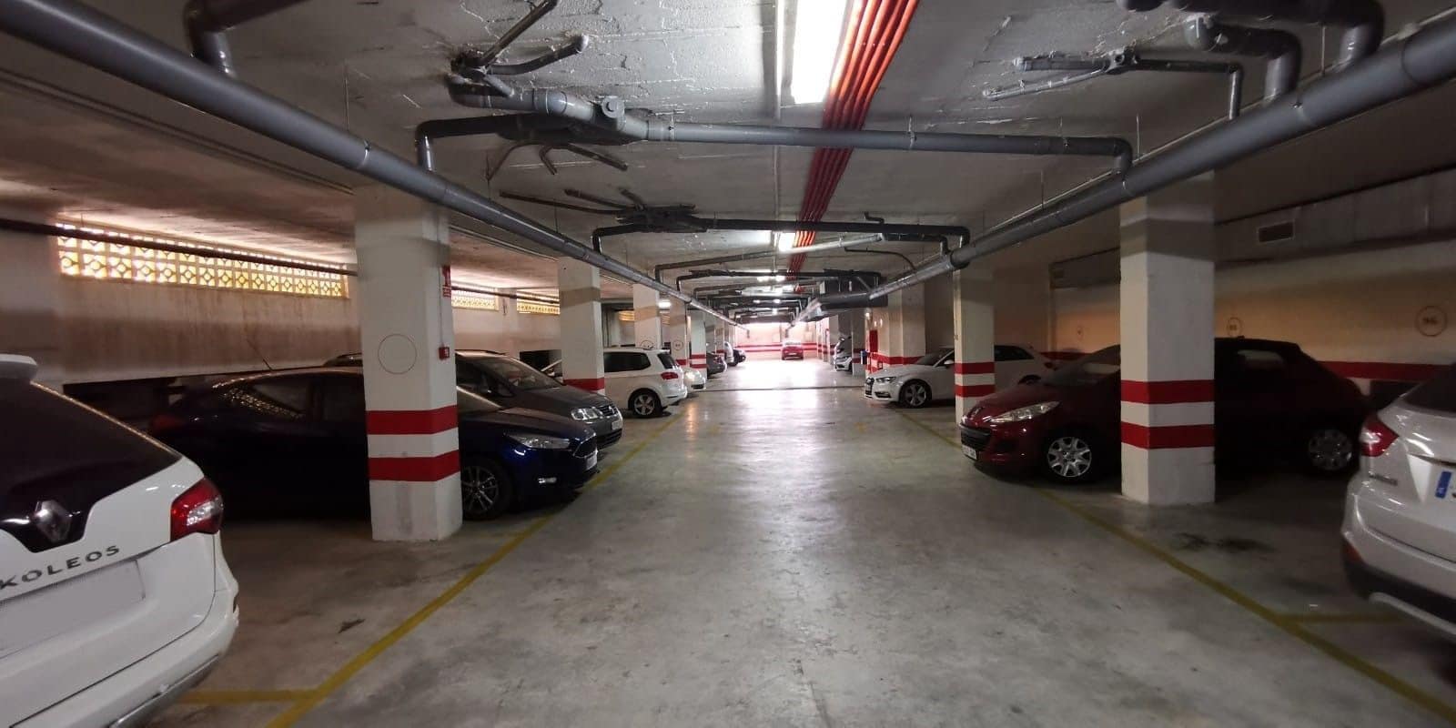 Garage til salg i Torrox-Costa - € 13.500 (Ref: 8059742)