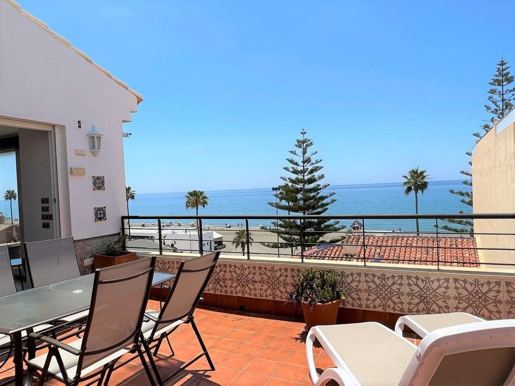 3 soverom Penthouse til salgs i Torrox-Costa med garasje - € 595 000 (Ref: 8067351)