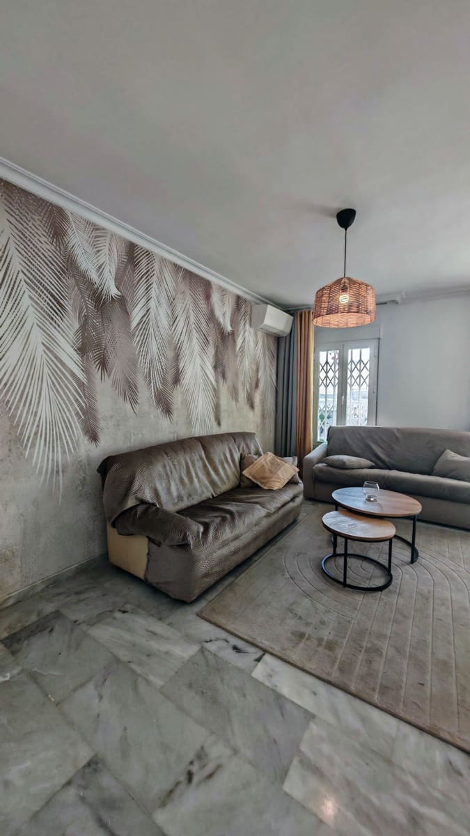 3 soveværelse Semi-Rækkehus til salg i Mezquitilla med swimmingpool garage - € 430.000 (Ref: 8077227)