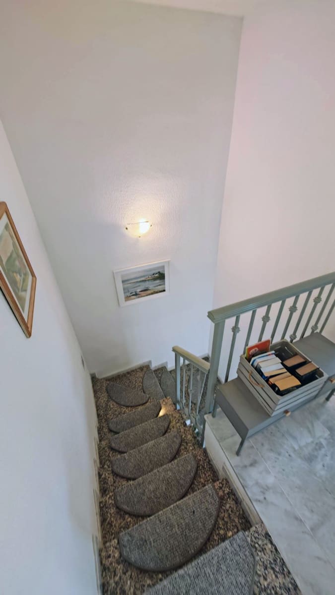 3 soveværelse Semi-Rækkehus til salg i Mezquitilla med swimmingpool garage - € 430.000 (Ref: 8077227)