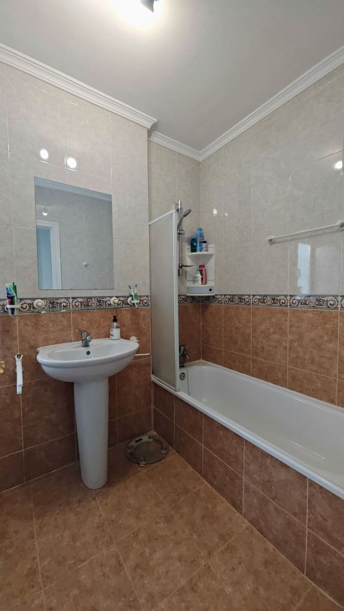 3 soveværelse Semi-Rækkehus til salg i Mezquitilla med swimmingpool garage - € 430.000 (Ref: 8077227)