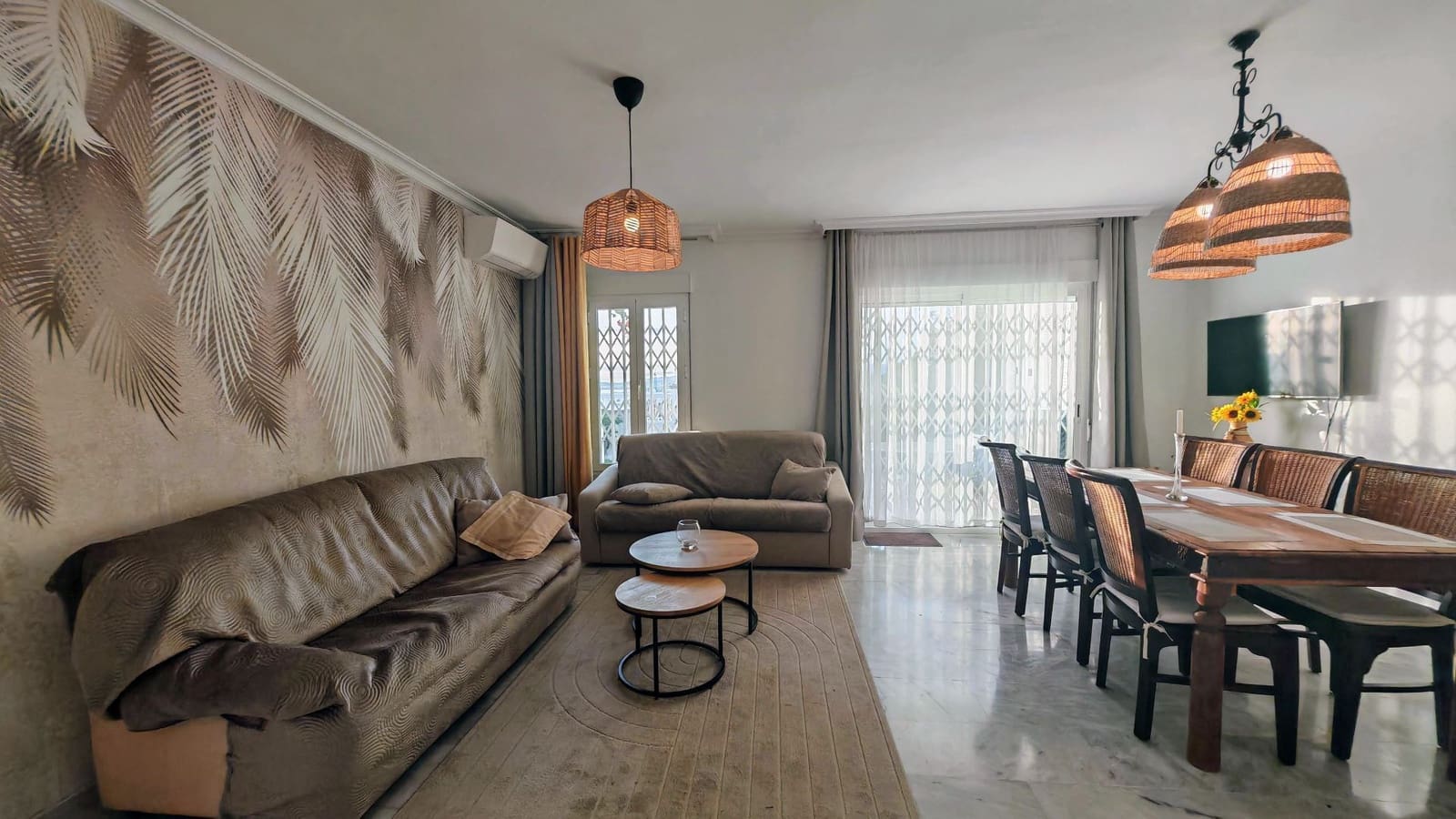 3 soveværelse Semi-Rækkehus til salg i Mezquitilla med swimmingpool garage - € 430.000 (Ref: 8077227)