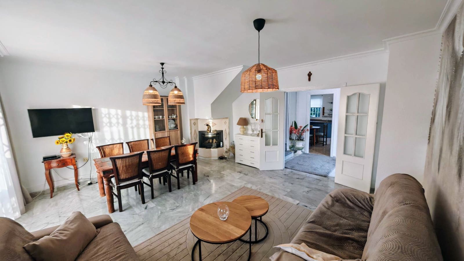 3 soveværelse Semi-Rækkehus til salg i Mezquitilla med swimmingpool garage - € 430.000 (Ref: 8077227)