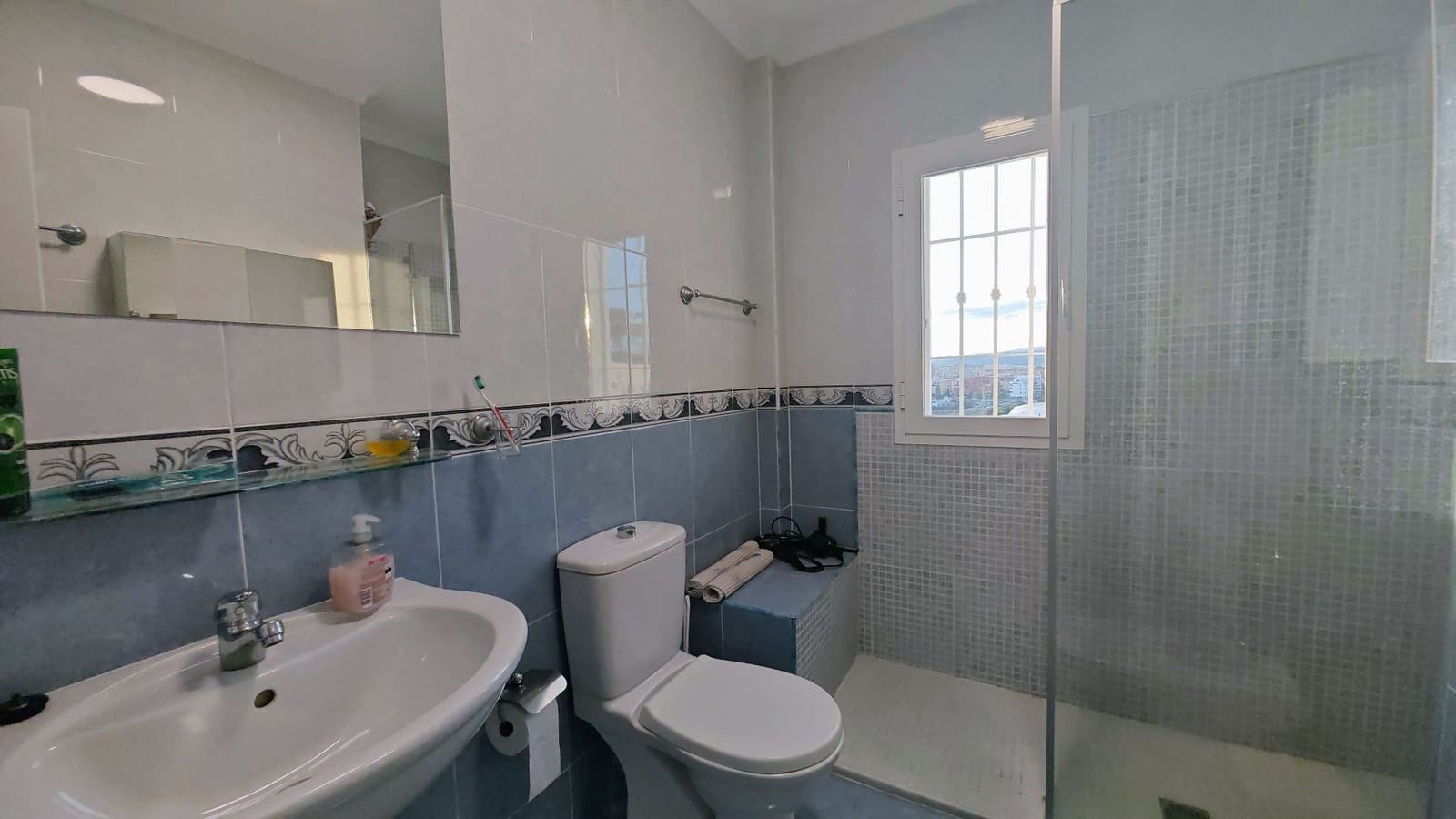 3 soveværelse Semi-Rækkehus til salg i Mezquitilla med swimmingpool garage - € 430.000 (Ref: 8077227)