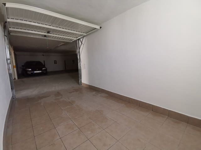 Garage for rent in El Peñoncillo, Torrox - € 150 (Ref: 8102610)