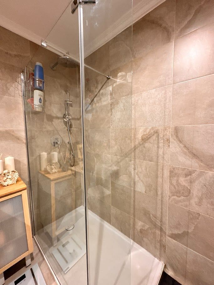 3 sypialnia Dom blizniak na sprzedaż w Torrox-Costa z basenem garażem - 335 000 € (Ref: 8190057)