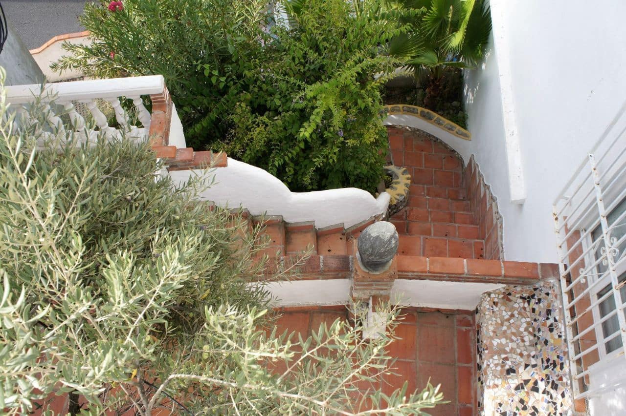 3 soverom Villa til salgs i Competa med svømmebasseng garasje - € 395 000 (Ref: 8190060)