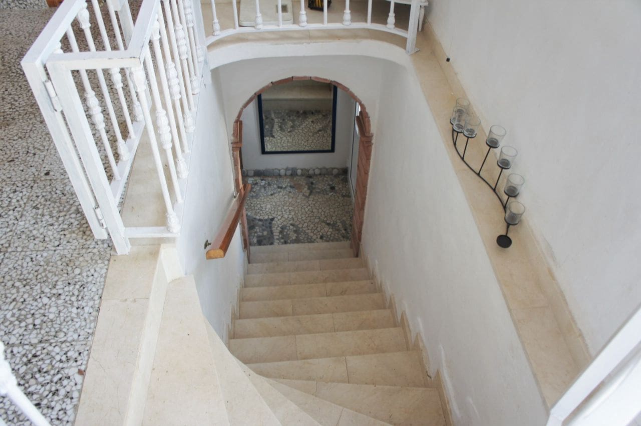 3 soverom Villa til salgs i Competa med svømmebasseng garasje - € 395 000 (Ref: 8190060)