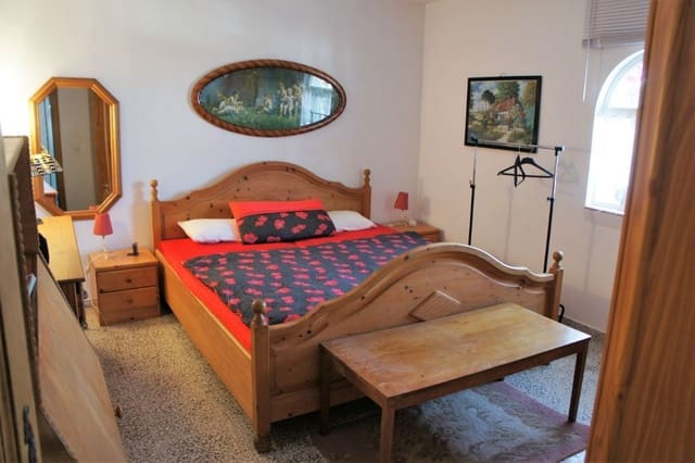 3 soverom Villa til salgs i Cómpeta med svømmebasseng garasje - € 395 000 (Ref: 8190060)