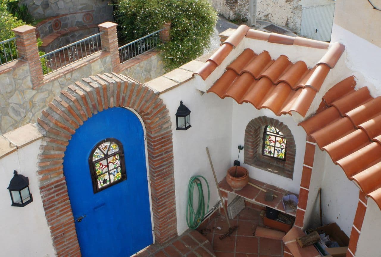 3 soverom Villa til salgs i Competa med svømmebasseng garasje - € 395 000 (Ref: 8190060)