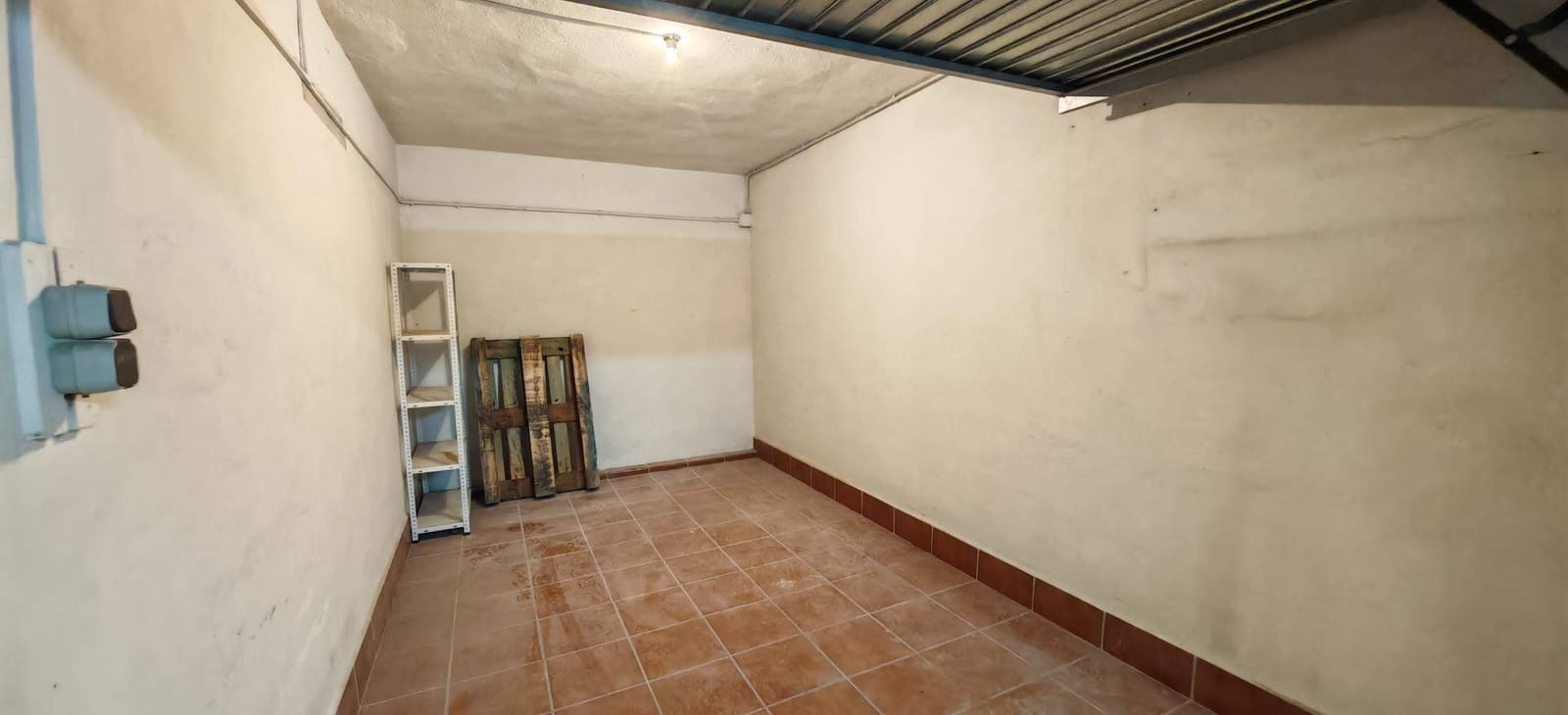 Garage for rent in El Penoncillo - € 150 (Ref: 8373131)