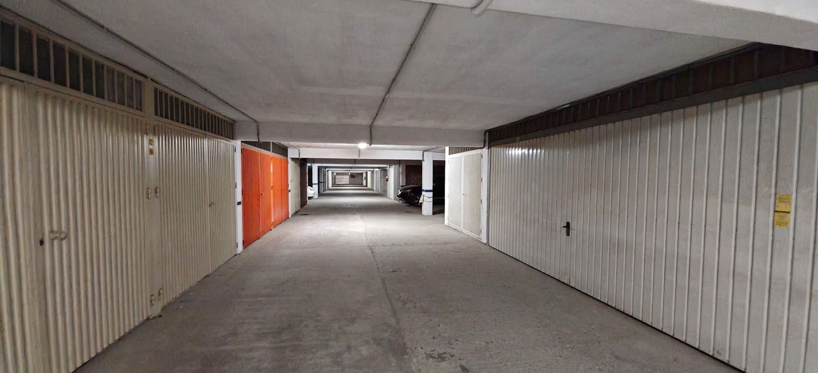 Garage for rent in El Penoncillo - € 150 (Ref: 8373131)