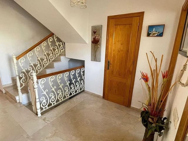 3 chambre Villa/Maison à vendre à Torrox-Costa, Torrox avec piscine garage - 450 000 € (Ref: 8479093)
