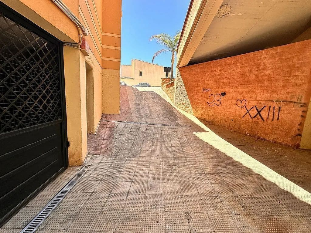Garage te koop in Torre del Mar - € 16.900 (Ref: 8479094)