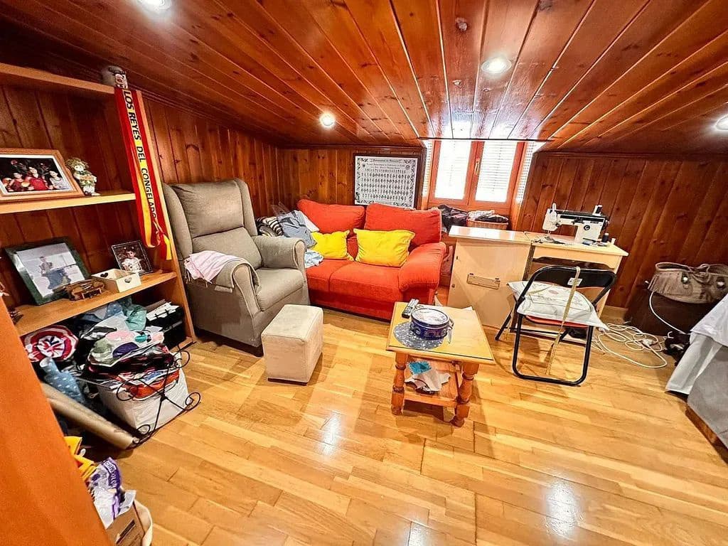 5 sypialnia Willa na sprzedaż w Torre del Mar z basenem - 699 000 € (Ref: 8573864)