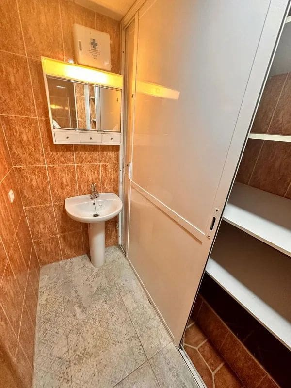 Commercieel te koop in Velez-Malaga - € 97.500 (Ref: 8573865)