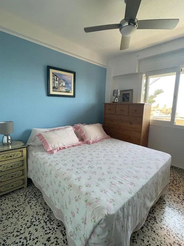 2 slaapkamer Appartement te koop in Torrox-Costa met zwembad - € 289.000 (Ref: 8652095)