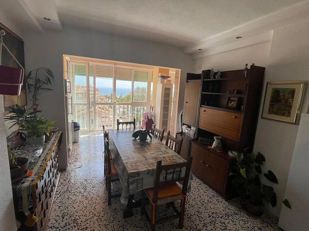 2 slaapkamer Appartement te koop in Torrox-Costa met zwembad - € 289.000 (Ref: 8652095)
