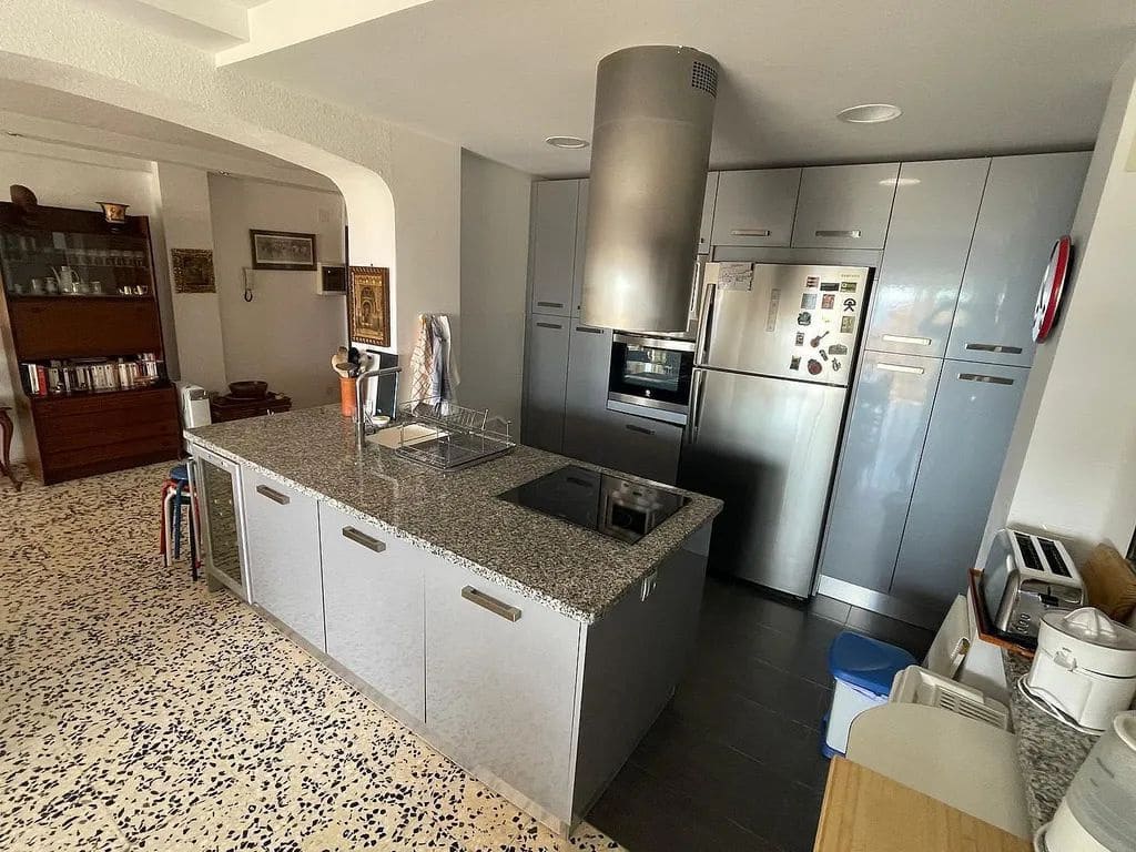 2 slaapkamer Appartement te koop in Torrox-Costa met zwembad - € 289.000 (Ref: 8652095)