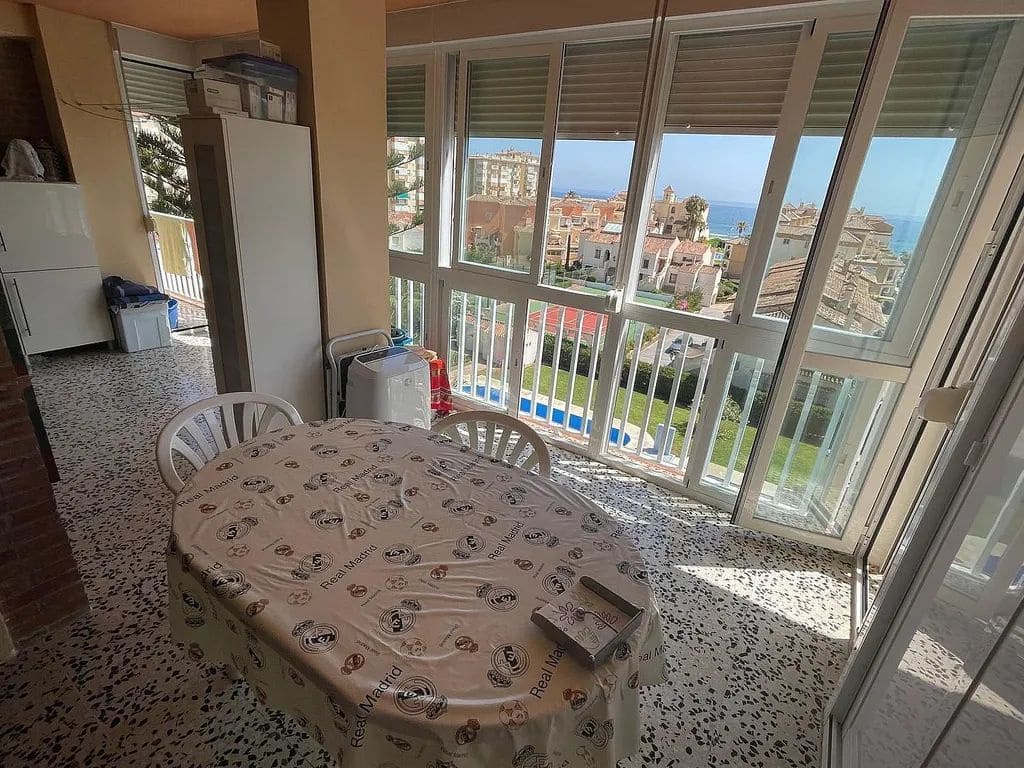 2 slaapkamer Appartement te koop in Torrox-Costa met zwembad - € 289.000 (Ref: 8652095)