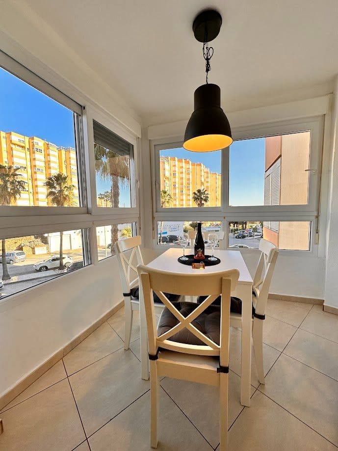 1 sypialnia Apartament do wynajęcia w Torrox-Costa z basenem - 690 € (Ref: 8683862)