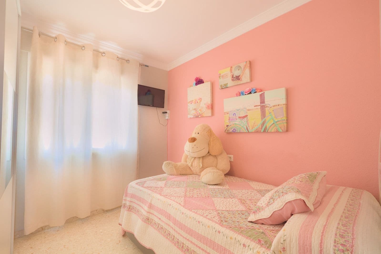 3 soverom Kjedet enebolig til salgs i Torre del Mar med svømmebasseng garasje - € 450 000 (Ref: 8717058)