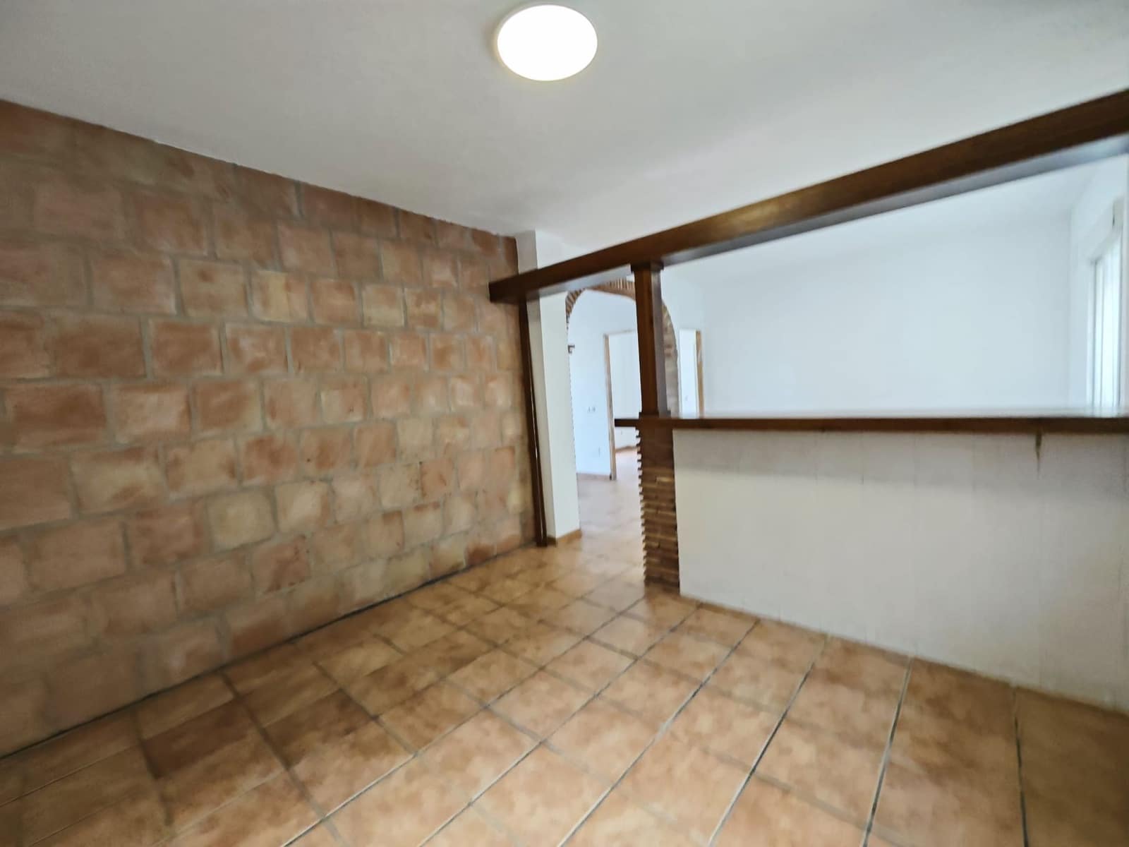 Villa for sale in Velez-Malaga with pool garage - € 315,000 (Ref: 8721810)