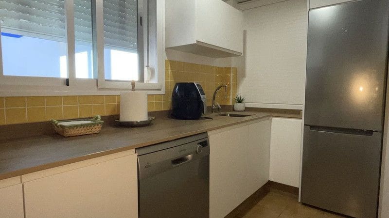 2 Zimmer Apartment zu verkaufen in Torrox-Costa mit Pool Garage - 325.000 € (Ref: 8755298)