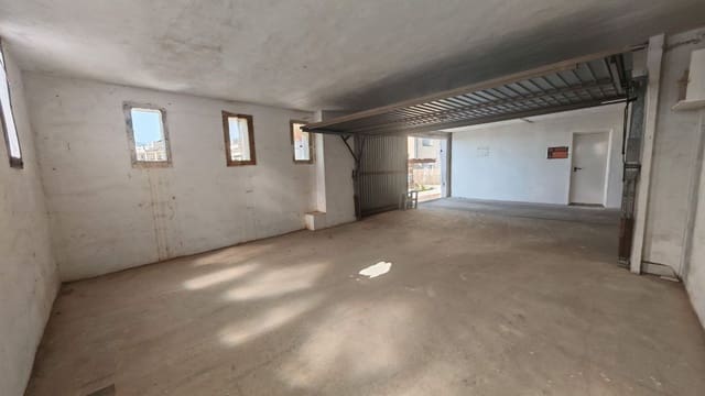 Garage for rent in Torrox-Costa, Torrox - € 250 (Ref: 8755301)