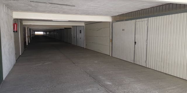 Garage for rent in Torrox-Costa, Torrox - € 250 (Ref: 8755301)