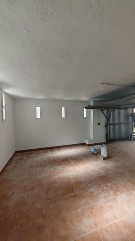 Garaje en Torrox-Costa, Torrox en alquiler - 250 € (Ref: 8755301)