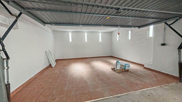 Garaje en Torrox-Costa, Torrox en alquiler - 250 € (Ref: 8755301)