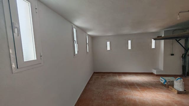 Garaje en Torrox-Costa, Torrox en alquiler - 250 € (Ref: 8755301)