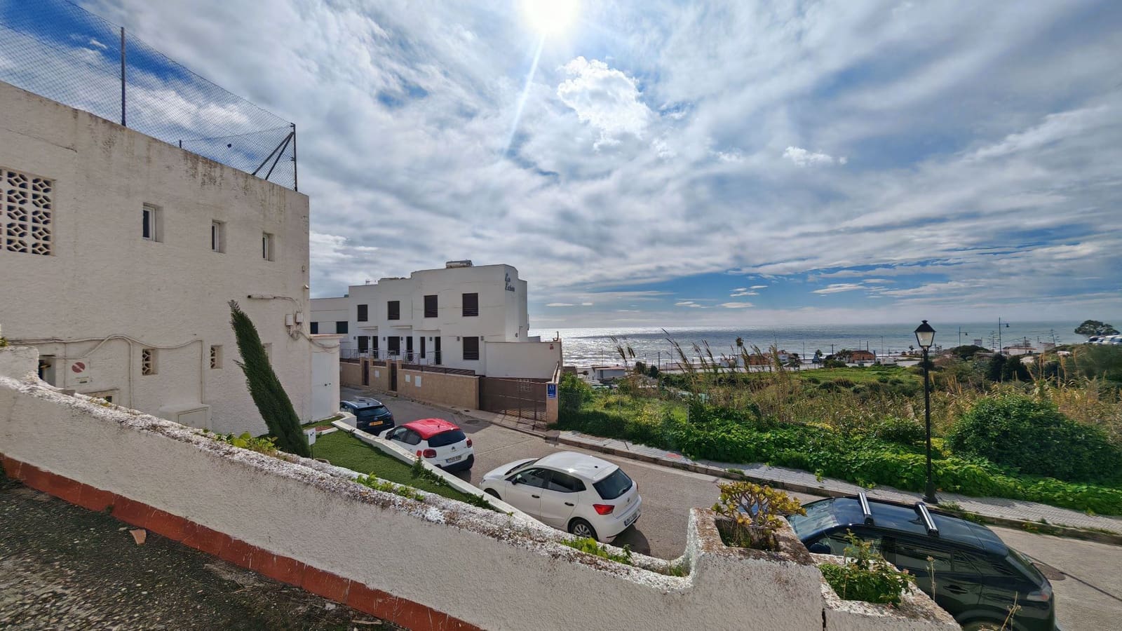 Garage for rent in Torrox-Costa - € 250 (Ref: 8755301)