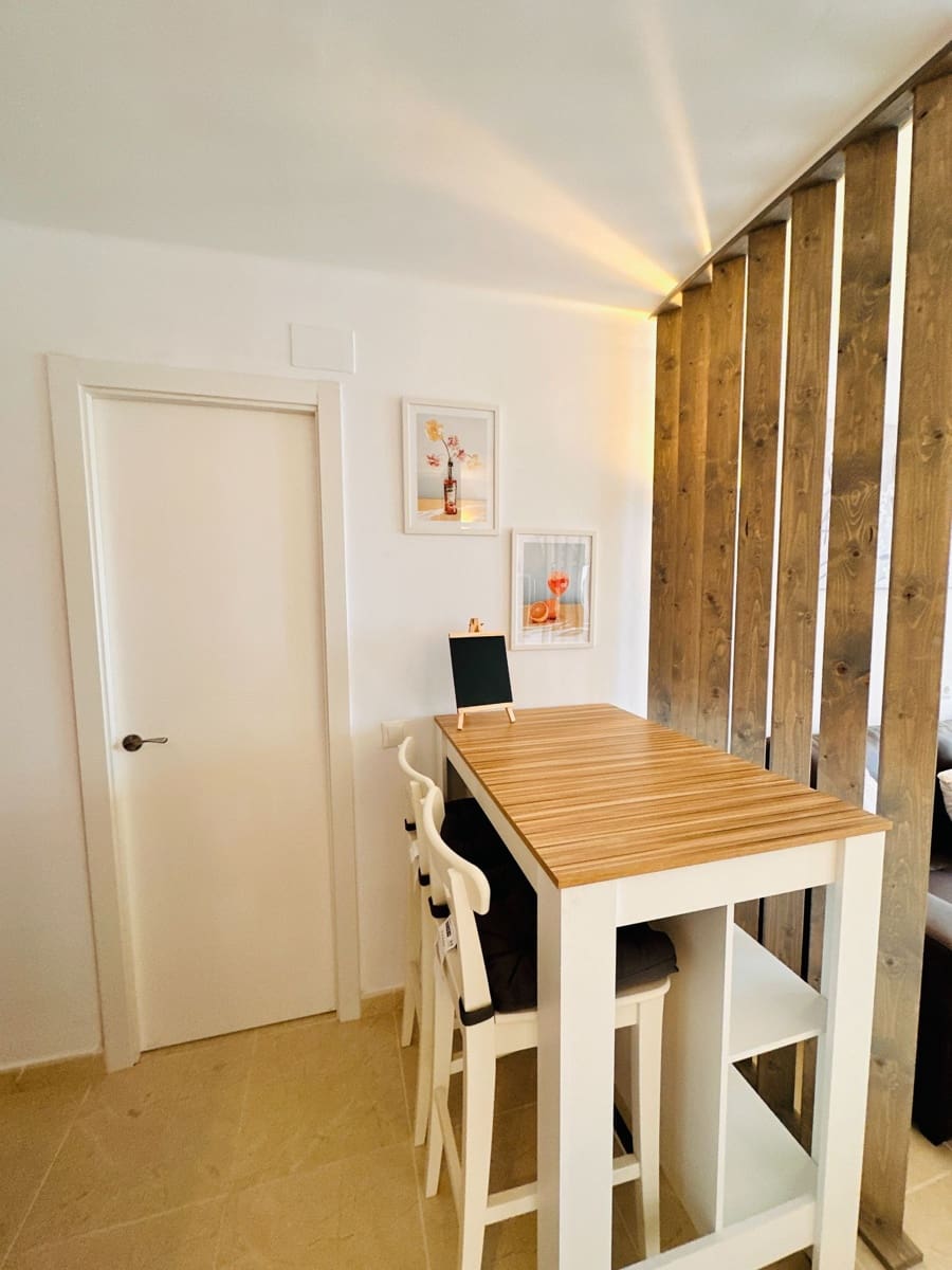 1 soverom Leilighet til salgs i Torrox-Costa med svømmebasseng - € 185 000 (Ref: 8881278)